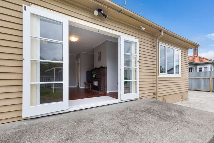 11 Wharenui Terrace Roslyn_13