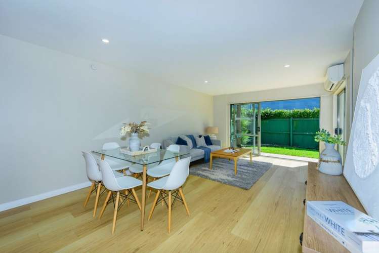 1/105 Barbour Street Waltham_8