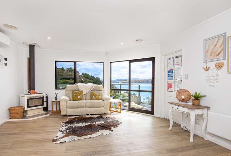 50 Molyneux Close Whitby_9