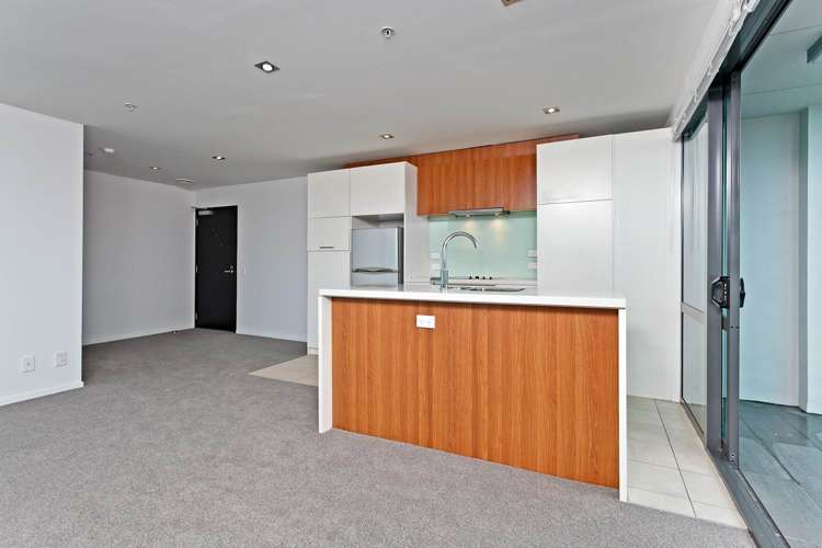 413/4 Dockside Lane City Centre_2