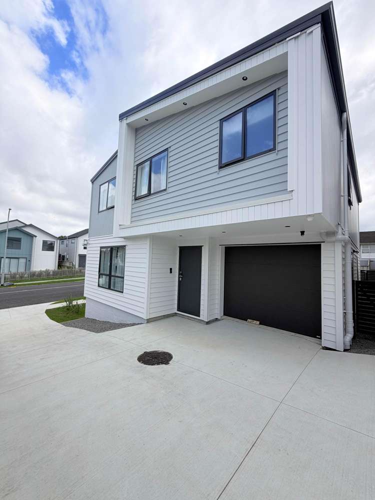 34 A Larne Avenue_0