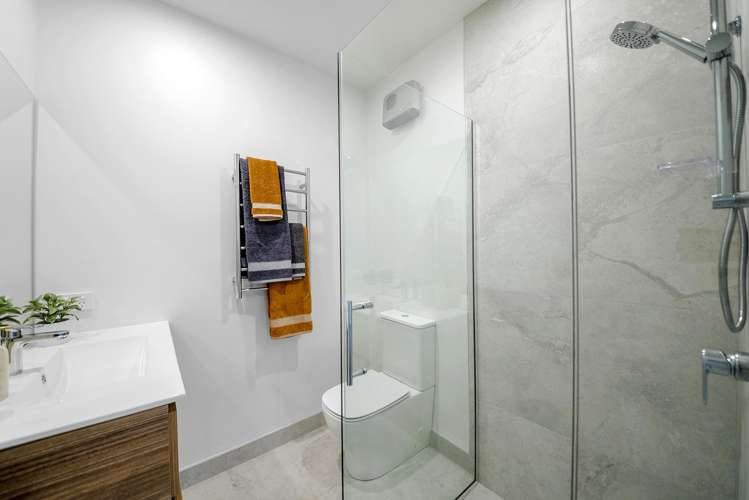 1/75 Randolph Street Woolston_7
