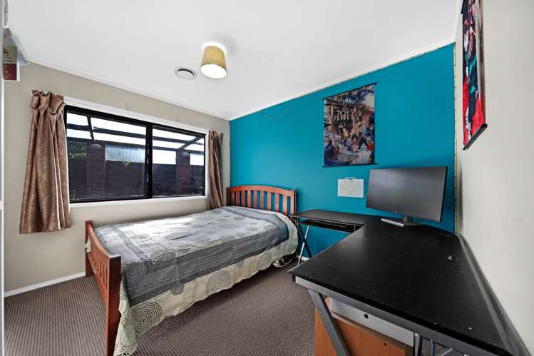 18 Mark Edward Drive Half Moon Bay_11