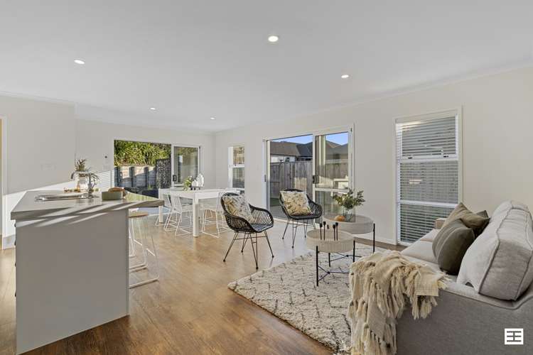 53 Awataha Crescent Pyes Pa_3