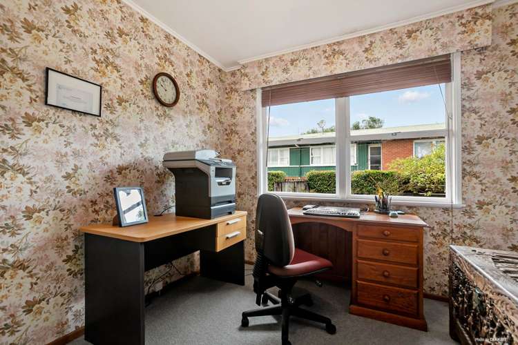 2/77 Royal View Road Te Atatu South_4