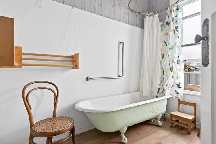 18 Cobden Street Gisborne_14