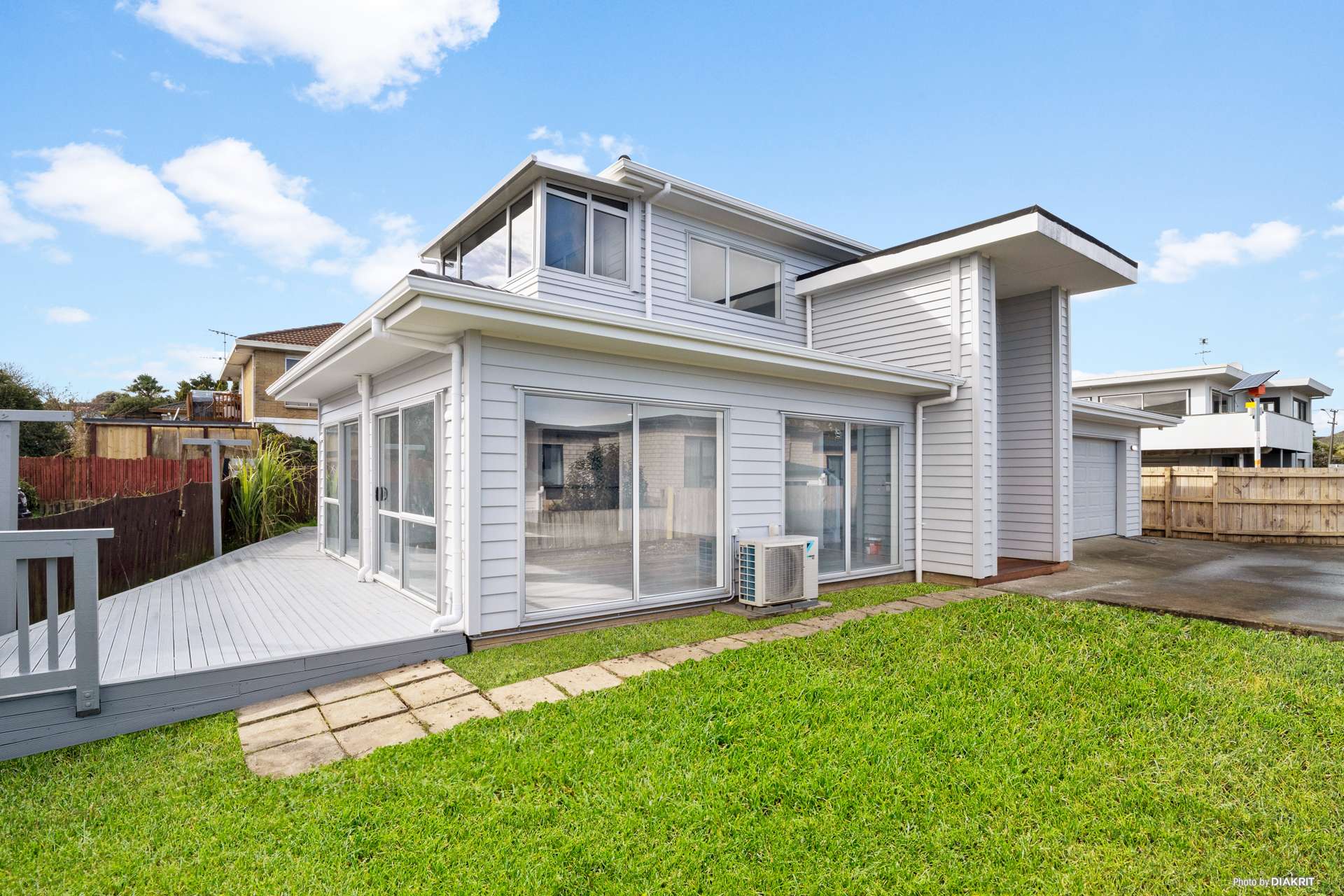 46a Redoubt Road Goodwood Heights Manukau City Houses for Sale