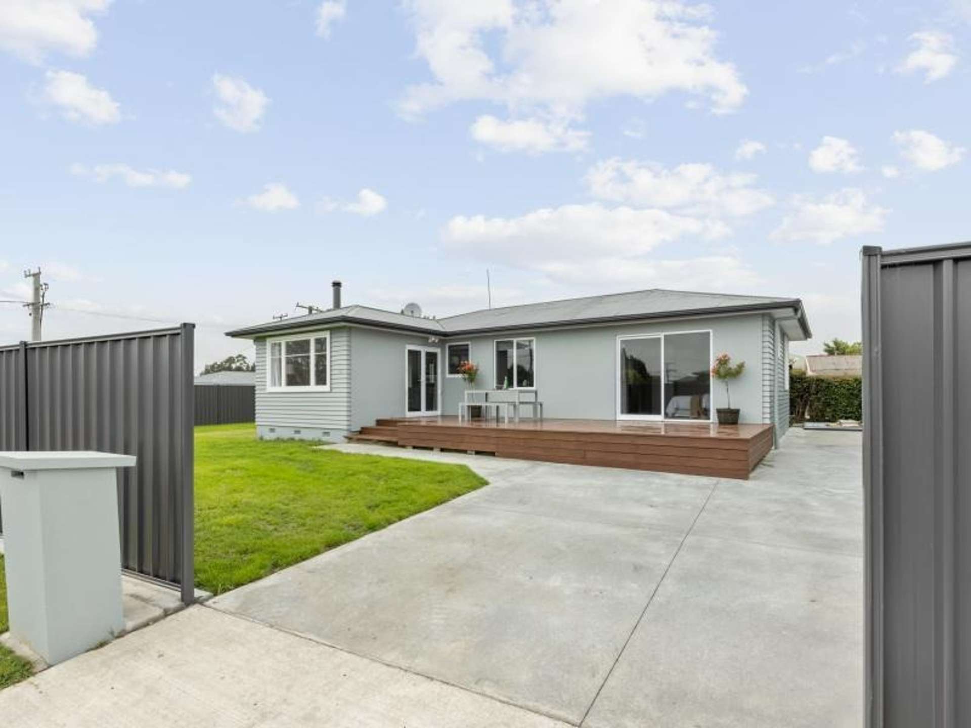 151 Guppy Road 10792_0