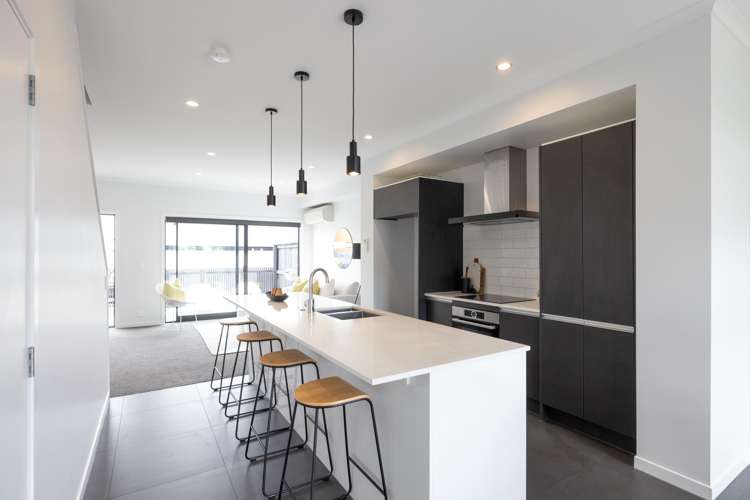 10 Alexander Willis Crescent Hobsonville_3