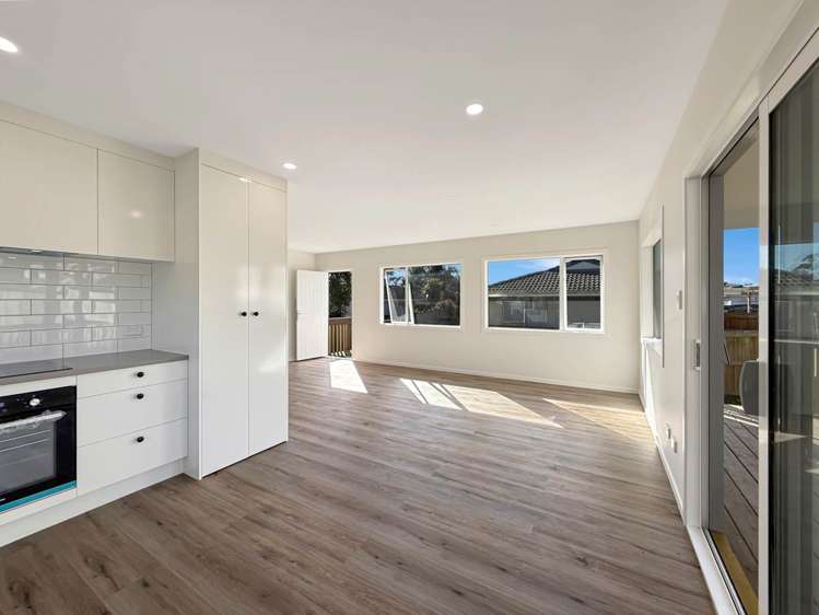 3/24 Coburg Street Henderson_1