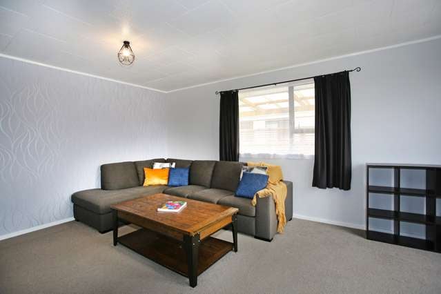 2/47 Dominion Road Papakura_4