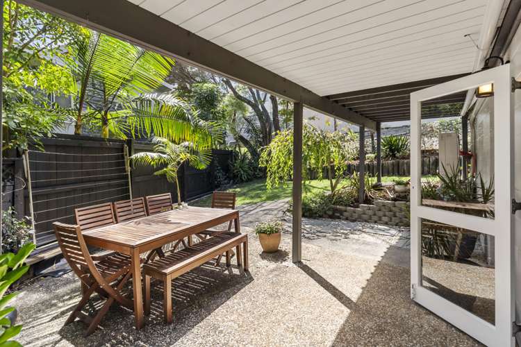 54 Galaxy Drive Mairangi Bay_25