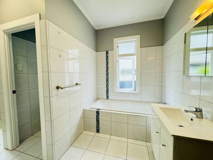 27 Formby Avenue Pt Chevalier_8