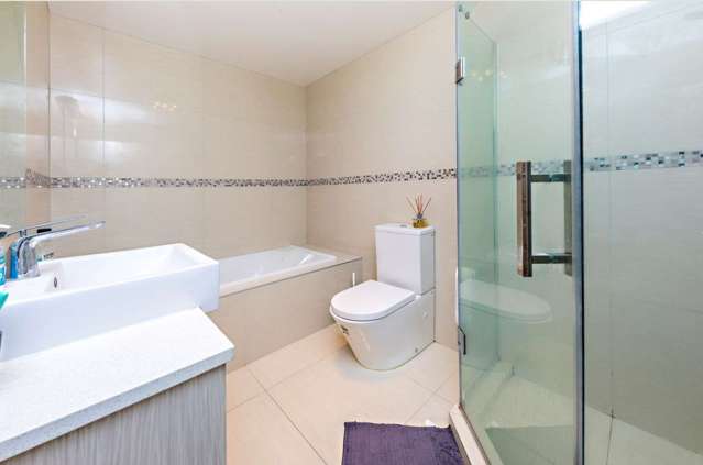 38 Pencaitland Drive Flat Bush_2