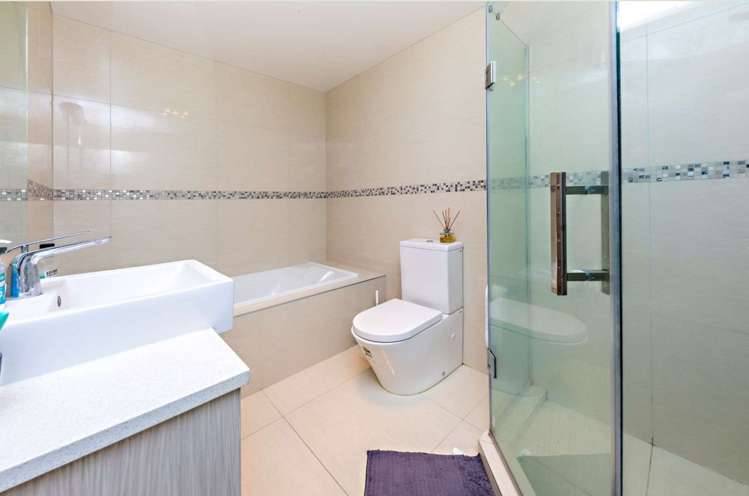 38 Pencaitland Drive Flat Bush_2