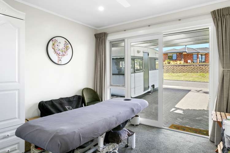 6 Kinder Street Acacia Bay_23