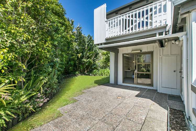 48 Hadfield Street Beach Haven_21