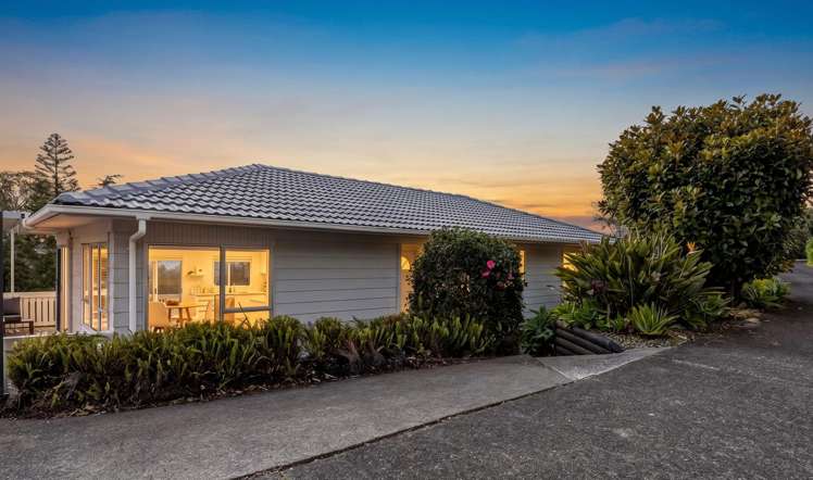 65 Manuka Road Glenfield_2