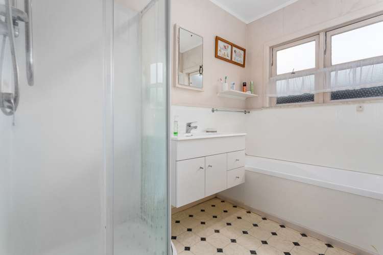 24 Hinemoa Street Whakatane_11