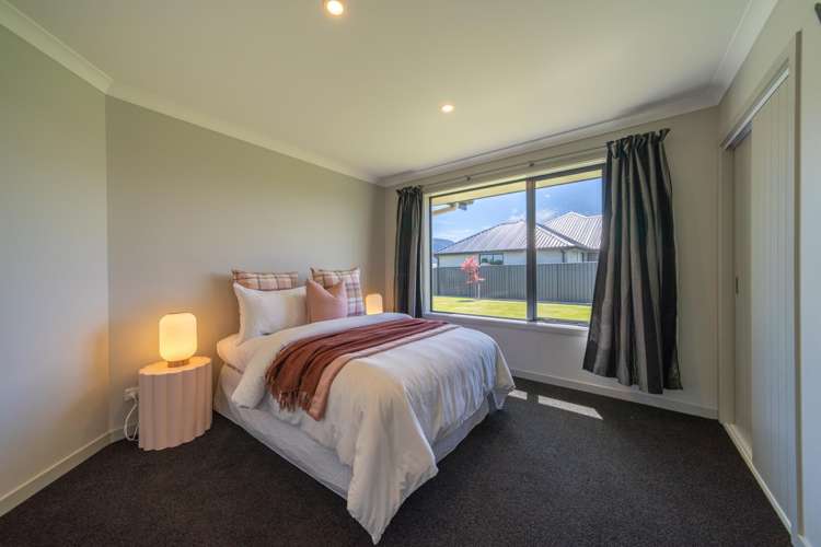 25 Vancouver Place Te Anau_12