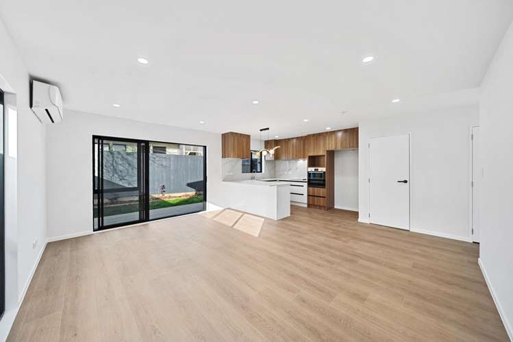 5/9 Wilson Place Papakura_3