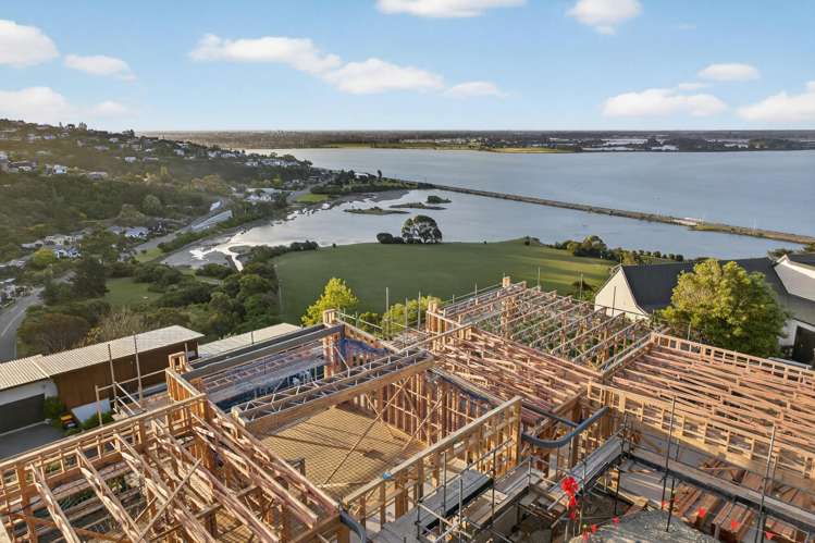 19 Inverness Lane Redcliffs_14