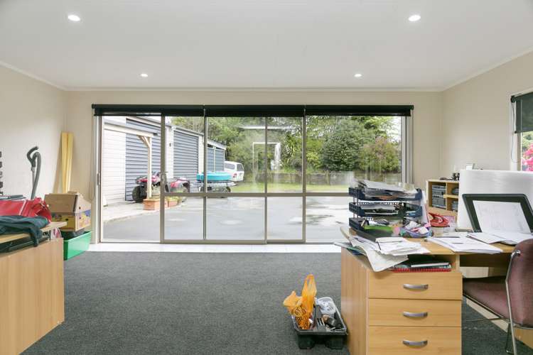 64 Oak Drive Wairakei and Surrounds_13