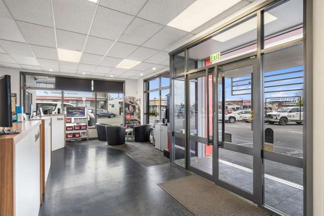 10 and 12 McGlashen Avenue Richmond_4