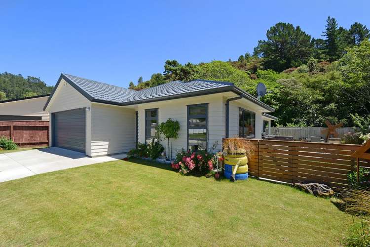 32 Poppy Watts Grove Stokes Valley_14