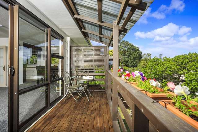 38B Birkdale Road Birkdale_3