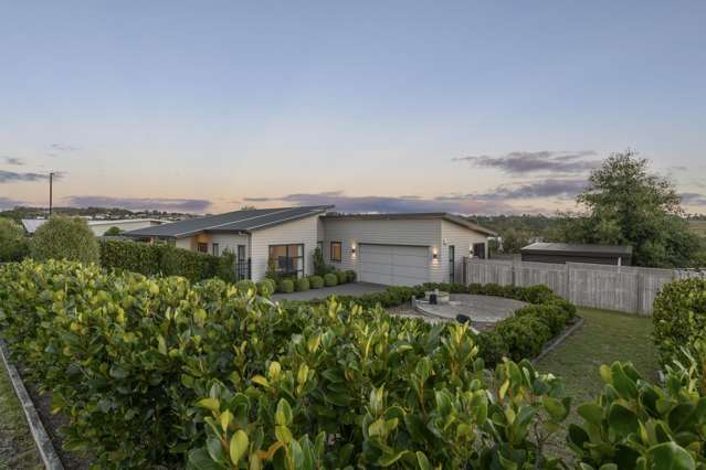 Easy Living, Exceptional Buying