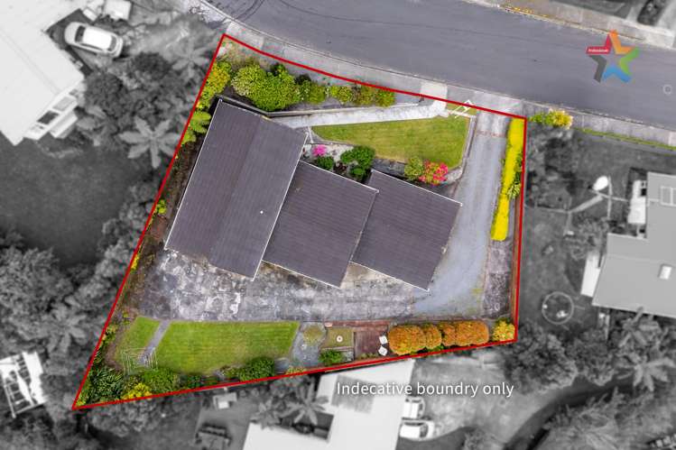 2 Honeysuckle Grove Maungaraki_19