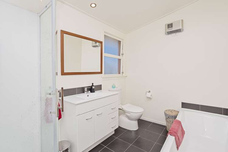 83a Avenal Street Avenal_9