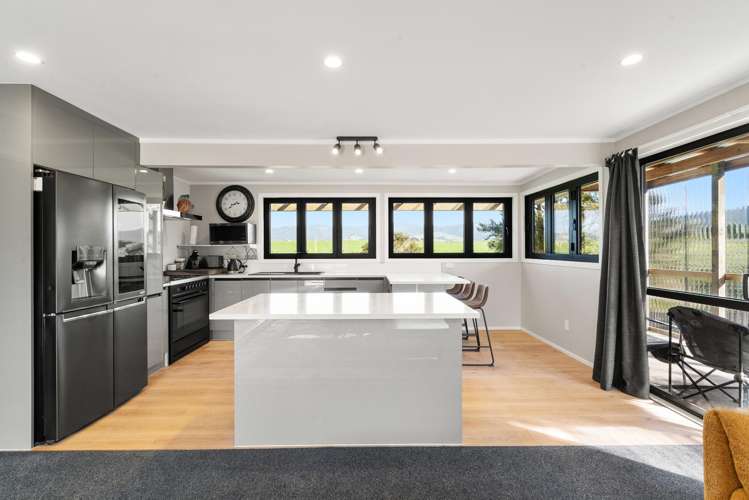 74 Bays Road_0