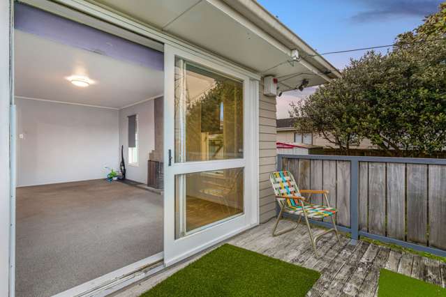 15 Paton Avenue Te Atatu South_2