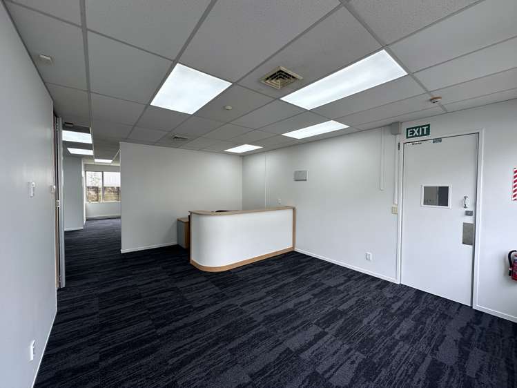 A/44-46 Constellation Drive Rosedale_1