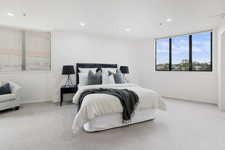 5d/173 Hurstmere Road Takapuna_11