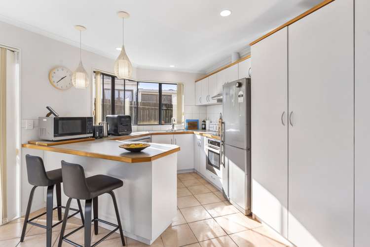 2 Hazards Road Manurewa_10