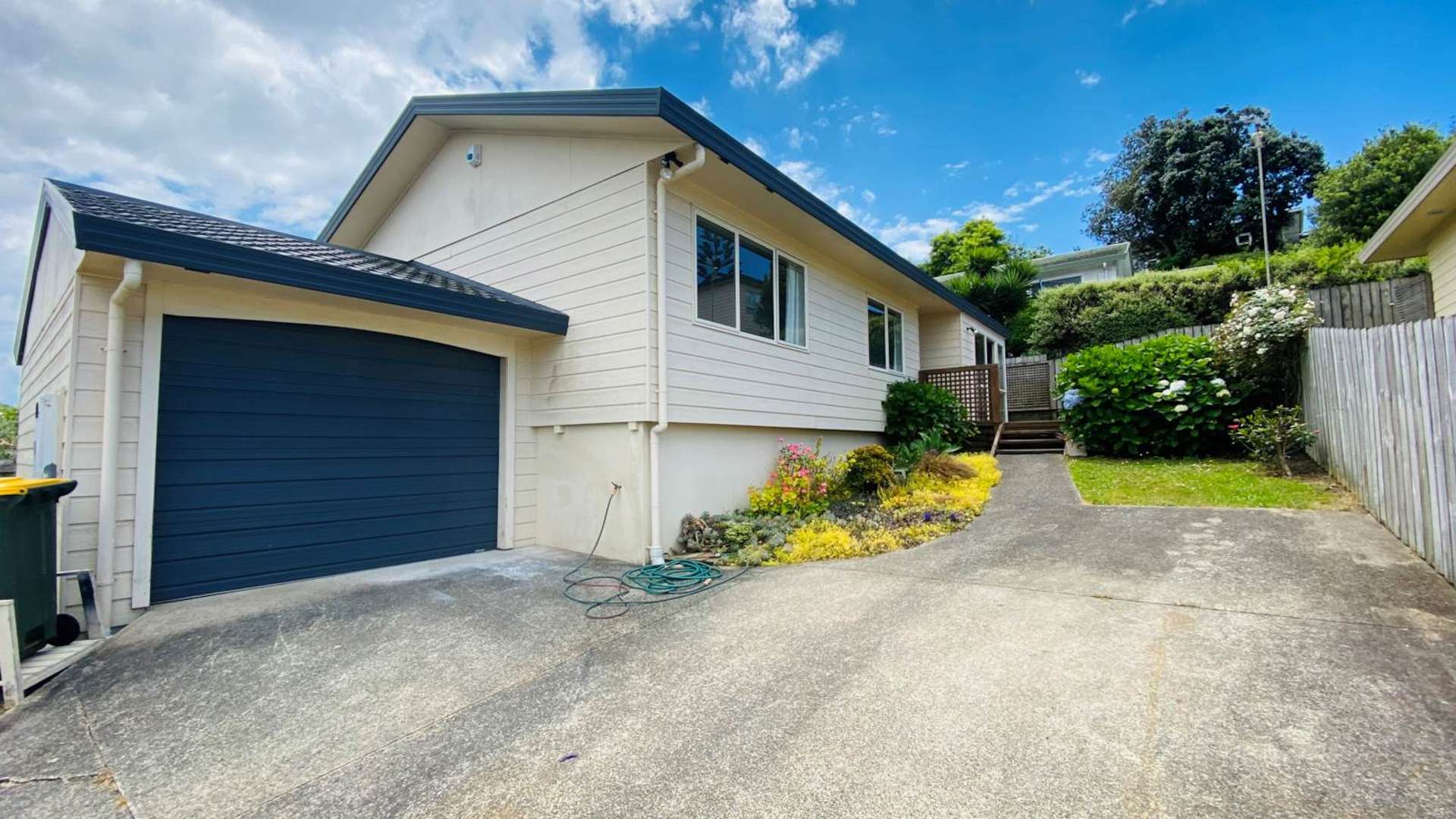 1/8 Knott Road Stanmore Bay_0