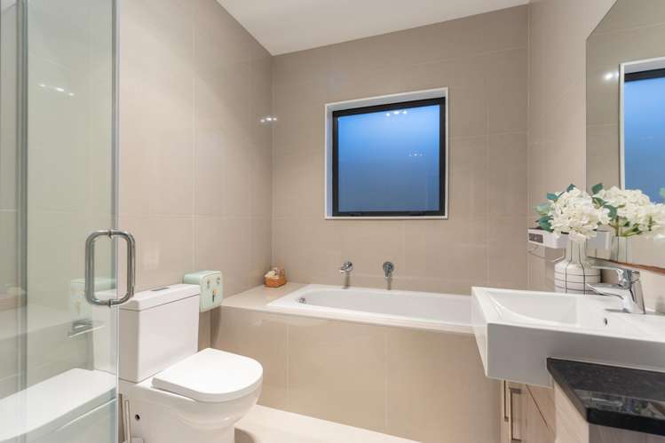 3 Whaley Greens Millwater_18