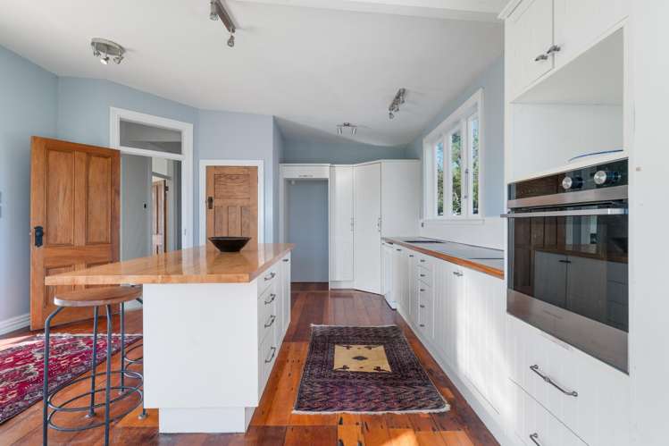 1322 Lake Ferry Road_5