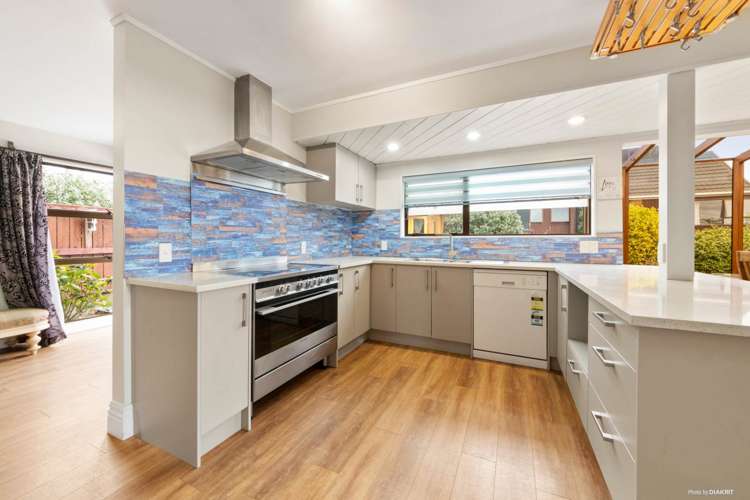 1/11 Forsythe Place Massey_7