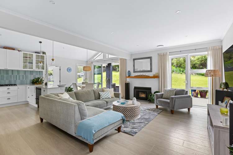 1166 Weranui Road Wainui_15