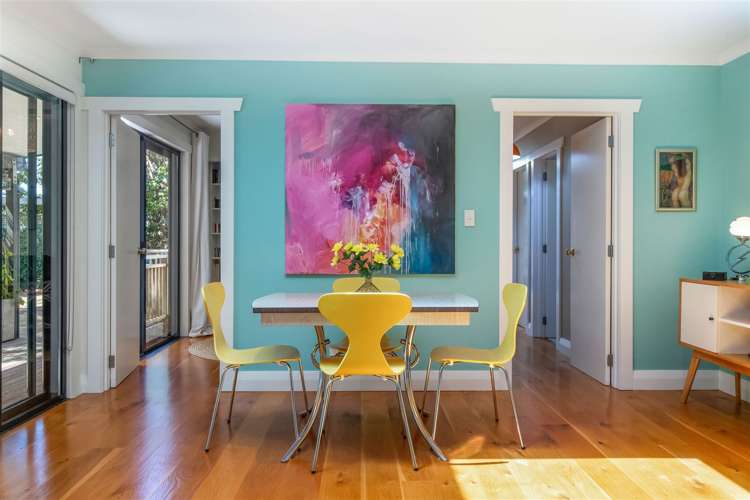 40 Calais Terrace Ostend_5