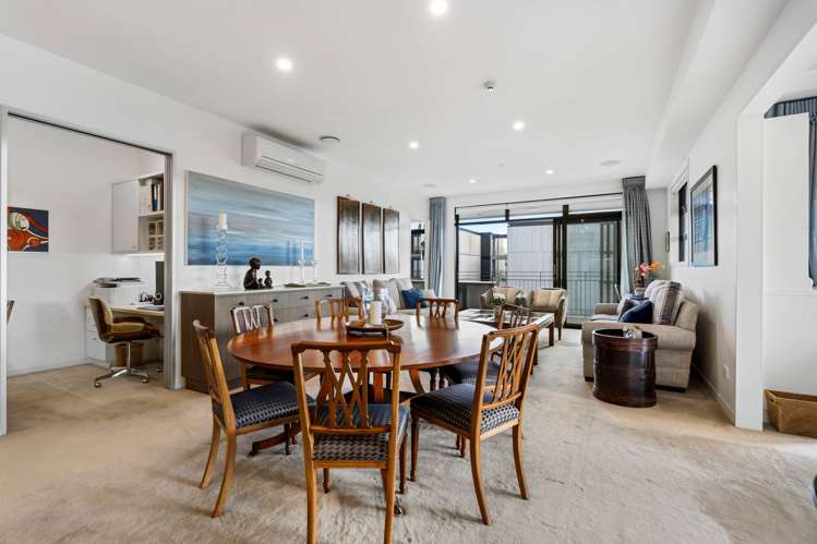 304/2 Bluegrey Avenue Stonefields_5