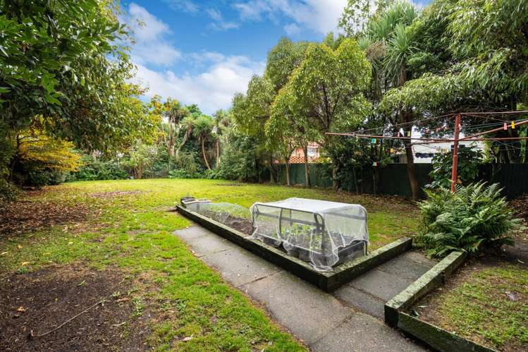 210 Bay View Road South Dunedin_27