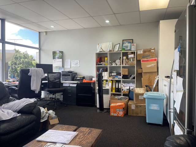 Unit E/12 Vega Place Rosedale_3