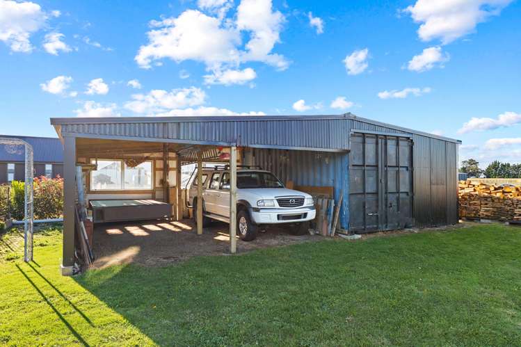 76 Summers Road Darfield_31