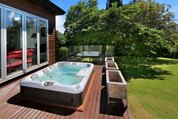 32 Slope Hill Road Dalefield/Wakatipu Basin_19