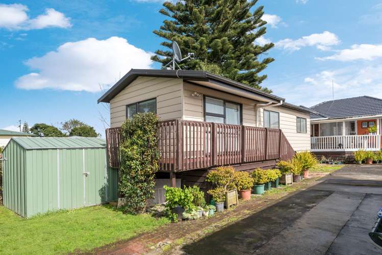 1 Cambridge Road Manurewa_13